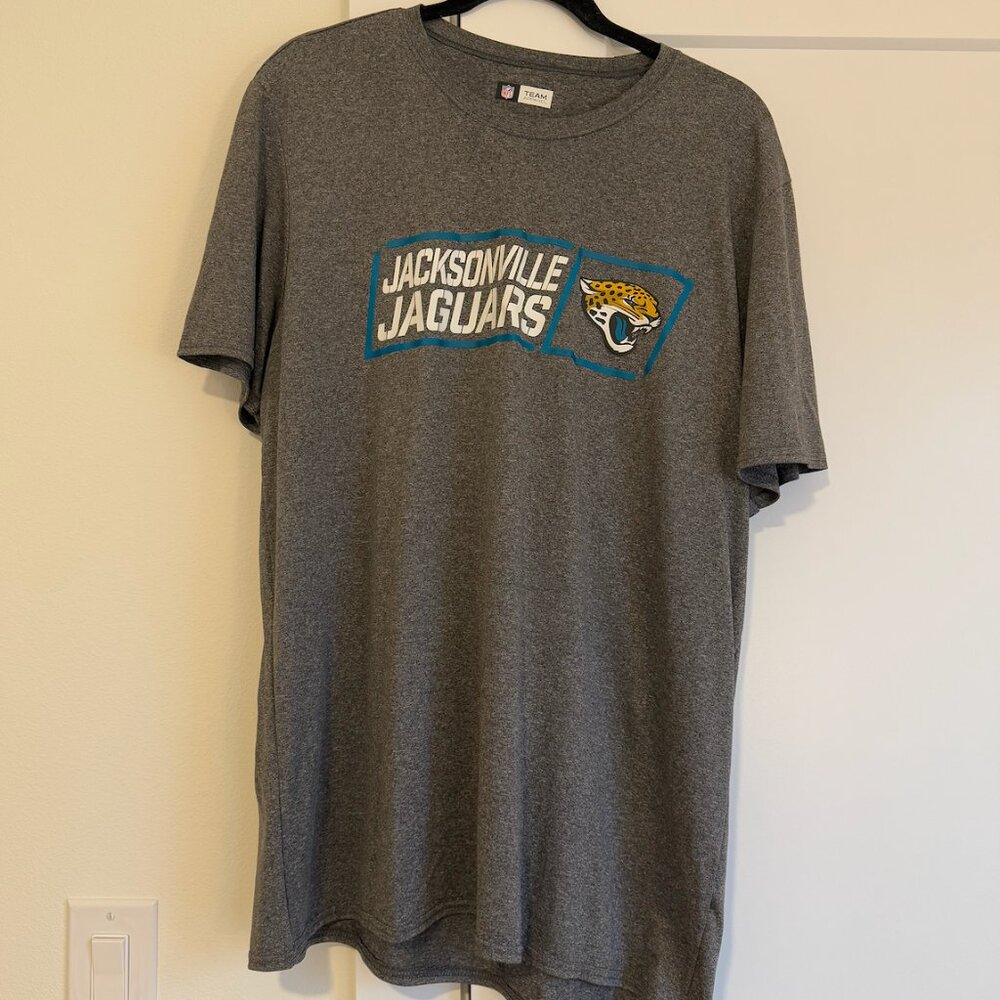 Jacksonville Jaguars Men's NFL Shirt - XL